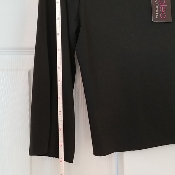 Black Crop Top Azalea by Firmiana NWT - Picture 4 of 9